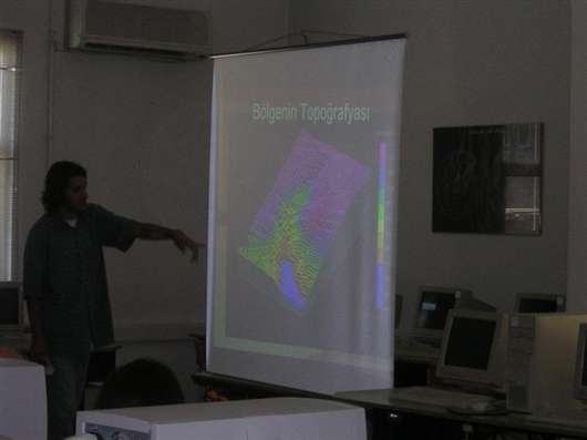 2003 Jeofizikte Ölçmeler Dersi Arazi Çalışmaları