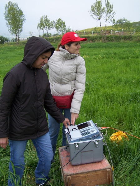 2006 Jeofizikte Ölçmeler Dersi Arazi Çalışmaları