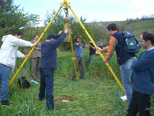 2007 Jeofizikte Ölçmeler Dersi Arazi Çalışmaları