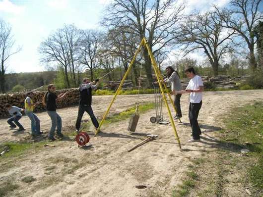 2007 Jeofizikte Ölçmeler Dersi Arazi Çalışmaları